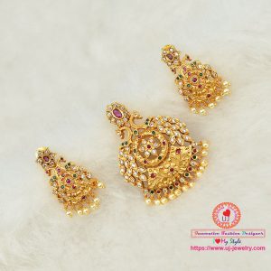 Pendants CZ 030