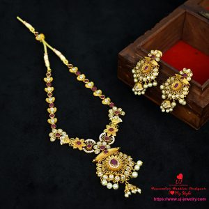 Necklace 027