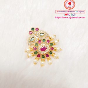 Pendants CZ 049